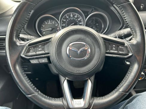 Used 2017 MAZDA CX-5 Touring w/ Preferred Equipment Package image 13