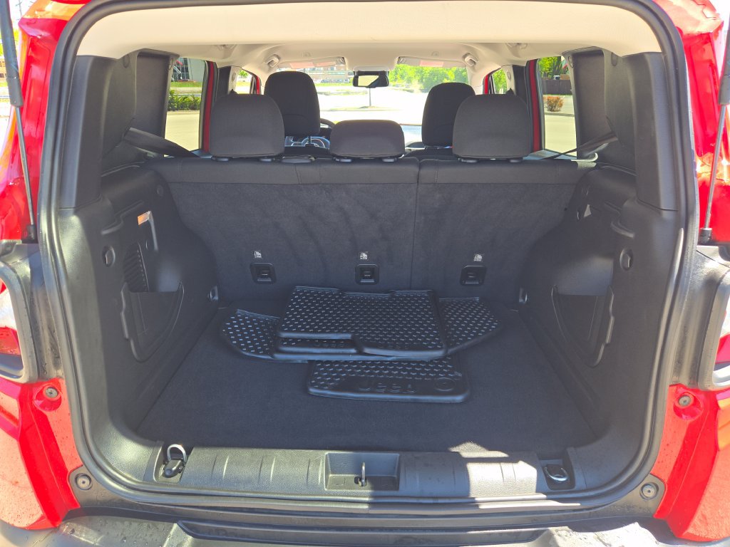 Used 2023 Jeep Renegade Trailhawk AWD/4WD image 16