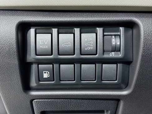 New 2026 Subaru Forester Premium AWD/4WD image 10
