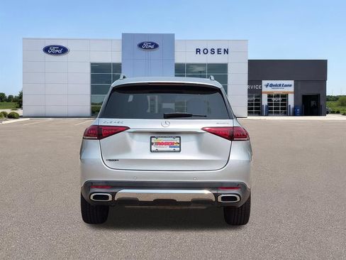 Used 2020 Mercedes-Benz GLE 450 4MATIC w/ MBUX Technology Package image 4