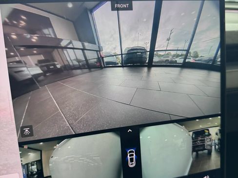 Used 2026 Tesla Model Y AWD image 13