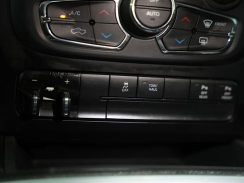 Used 2018 RAM 1500 Lone Star image 25