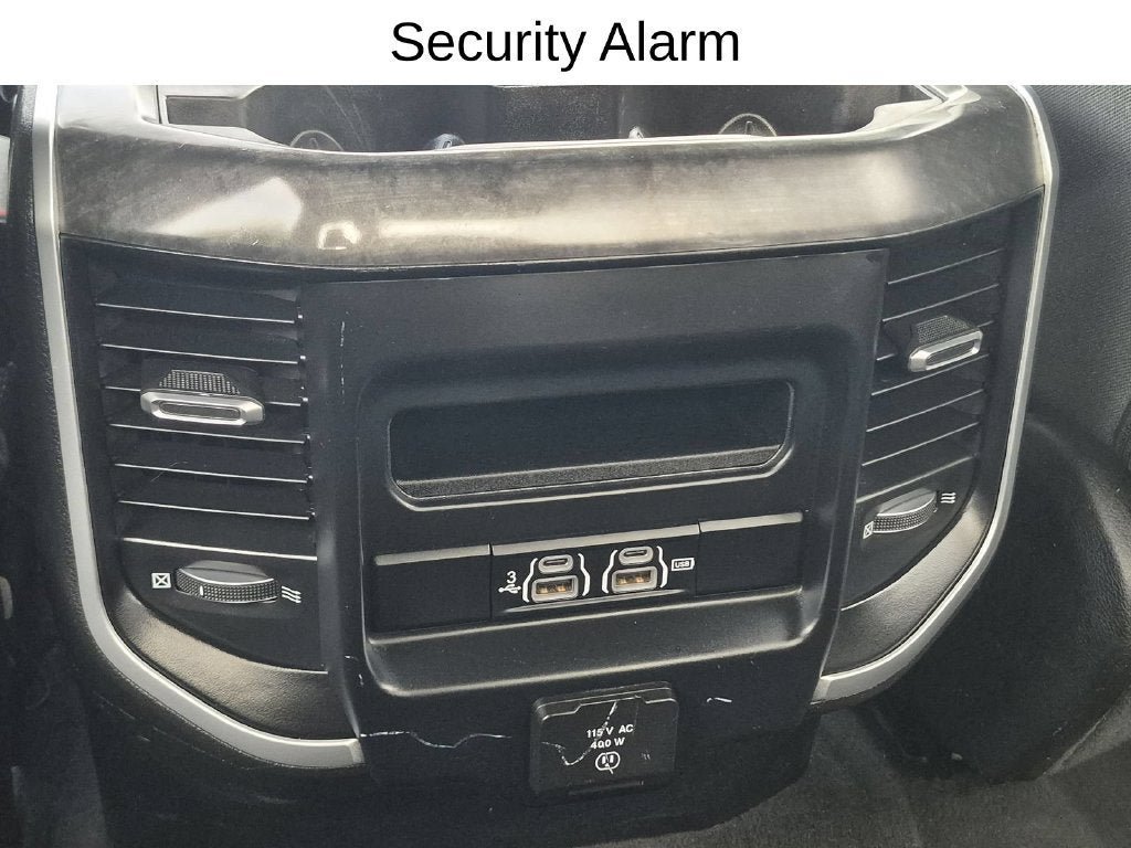 Used 2020 RAM 1500 Big Horn RWD image 29