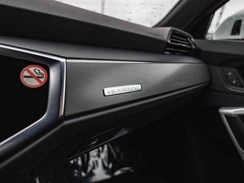 Used 2023 Audi Q3 2.0T Premium image 32