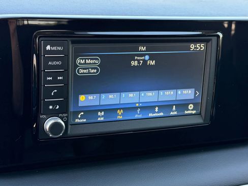 Used 2025 Nissan Kicks S image 22