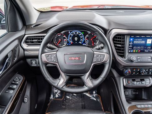 Used 2023 GMC Acadia AT4 w/ Technology Package image 23