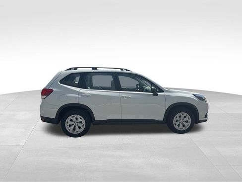 Used 2023 Subaru Forester AWD/4WD image 7