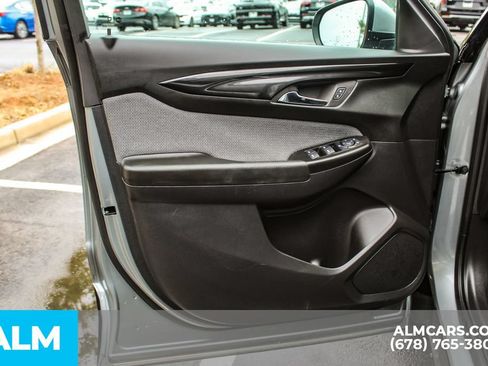 Used 2025 Chevrolet TrailBlazer LT FWD image 34