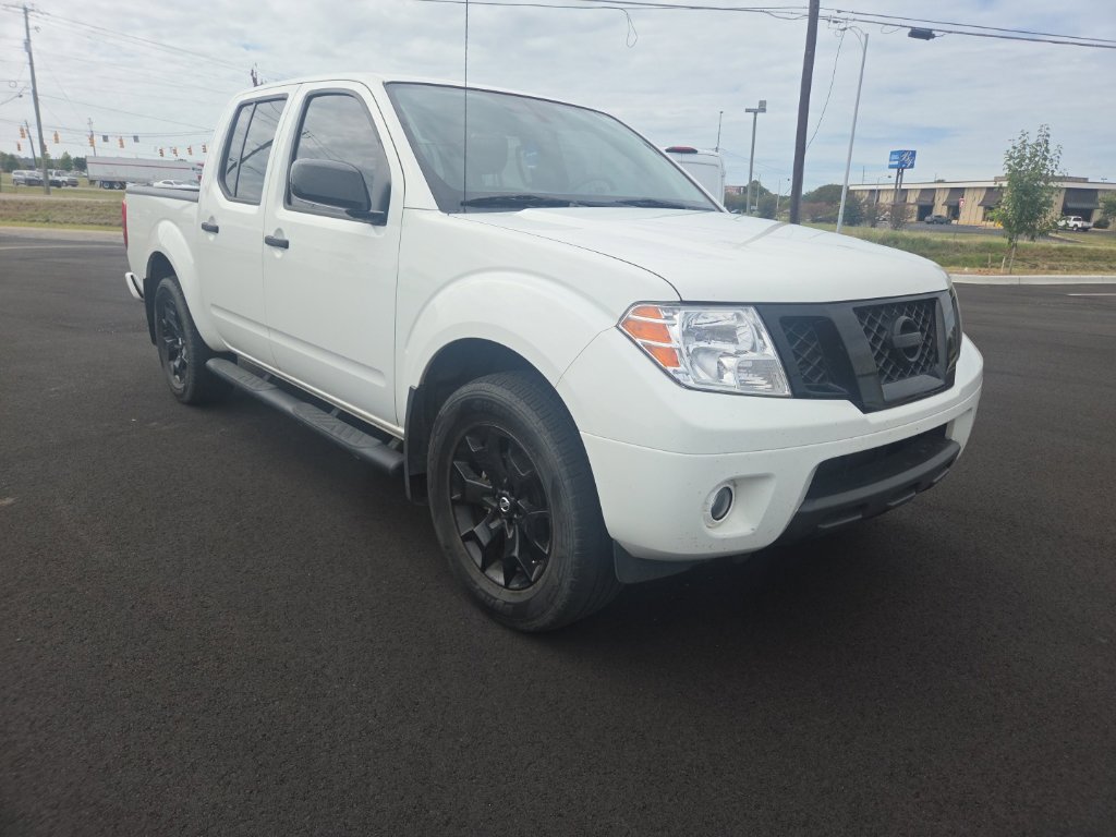 Used 2021 Nissan Frontier SV w/ Midnight Edition Floor Mats AWD/4WD image 1