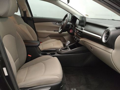 Used 2021 Kia Forte LXS image 21