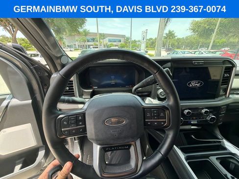 Used 2025 Ford F250 Platinum AWD/4WD image 24