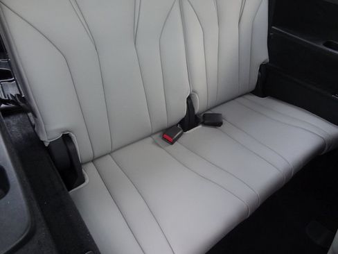 Used 2024 Acura MDX FWD w/ Technology Package image 12
