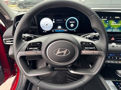 New 2026 Hyundai Elantra Limited image 3