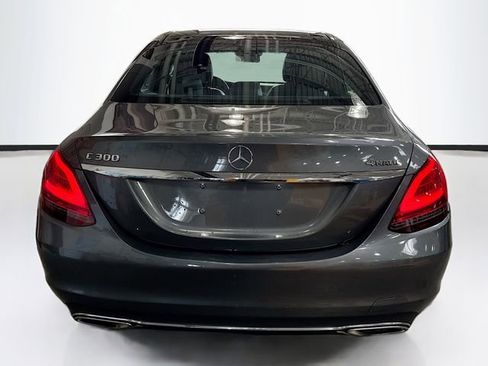 Used 2019 Mercedes-Benz C 300 4MATIC Sedan image 7