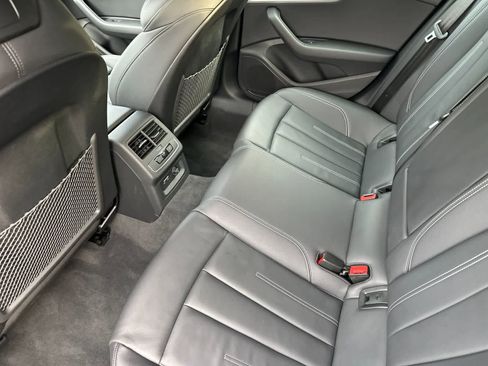 Used 2025 Audi A5 2.0T Premium Plus w/ Convenience Plus Package image 4