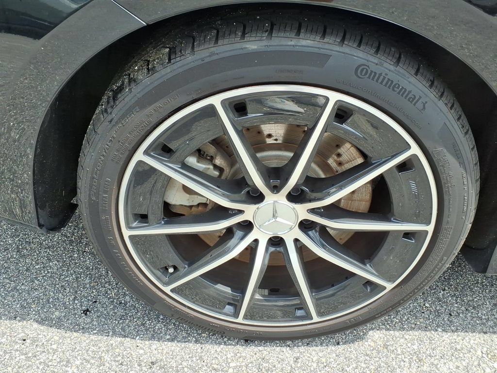 Used 2025 Mercedes-Benz CLA 35 AMG 4MATIC image 11