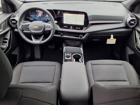 New 2026 Chevrolet Equinox LT FWD image 9