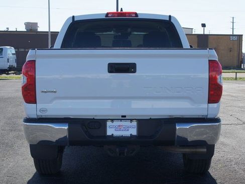 Used 2021 Toyota Tundra SR5 w/ SR5 Upgrade Package image 3