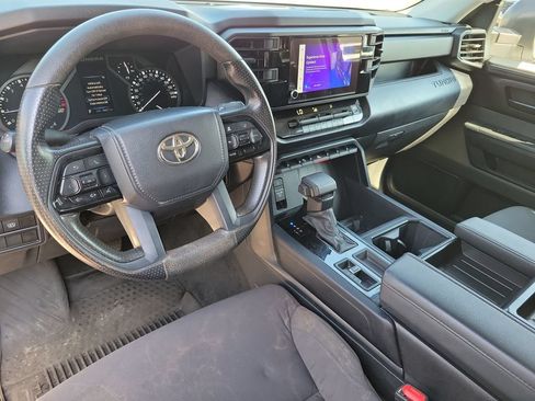 Used 2024 Toyota Tundra SR AWD/4WD image 13