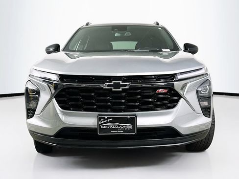 Used 2024 Chevrolet Trax RS FWD image 5
