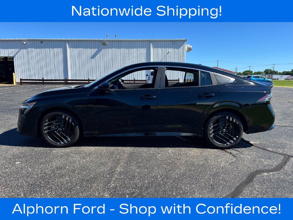Used 2026 Nissan Sentra SR w/ Floor Mat Package FWD image 5