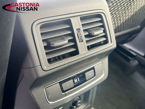 Used 2023 Audi Q5 2.0T Premium w/ Convenience Package image 35