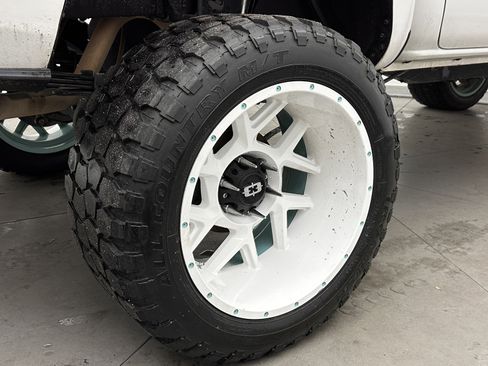 Used 2021 Toyota Tacoma SR w/ SR Convenience Package image 29