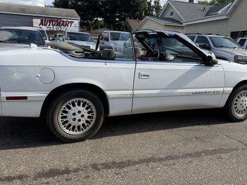 Used 1995 Chrysler LeBaron GTC FWD image 2