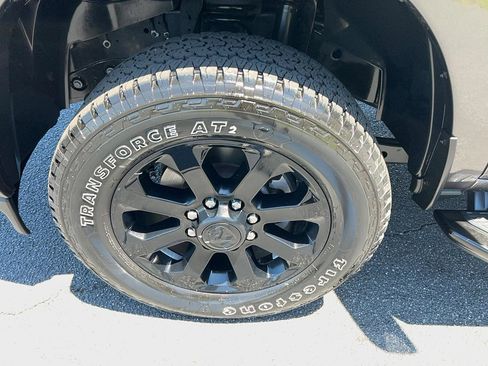 Used 2025 RAM 2500 Big Horn AWD/4WD image 9