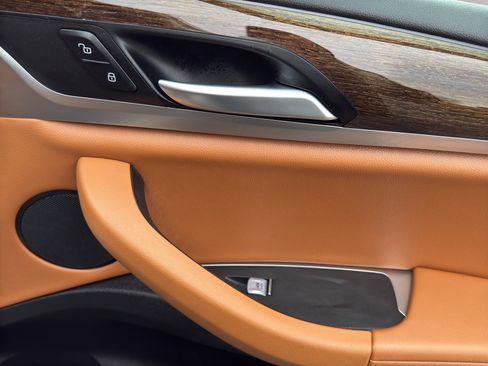 Used 2023 BMW X3 xDrive30i w/ Convenience Package image 17