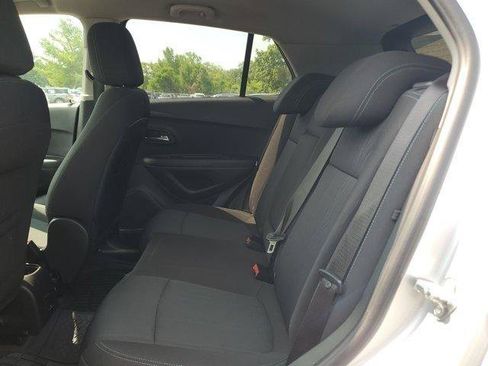 Used 2015 Chevrolet Trax LT AWD/4WD image 8