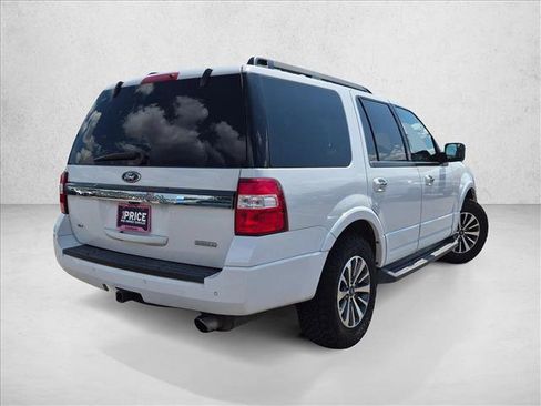 Used 2015 Ford Expedition XLT AWD/4WD image 5