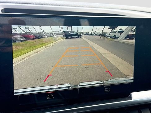 Used 2024 GMC Sierra 1500 Elevation image 13