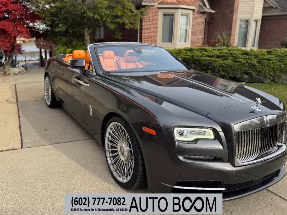 Used 2016 Rolls-Royce Dawn RWD image 1