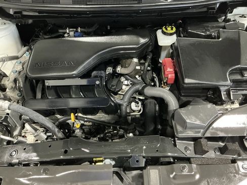 Used 2019 Nissan Rogue Sport S image 24