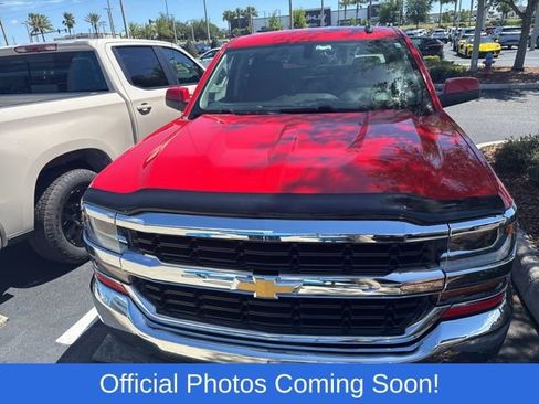 Used 2018 Chevrolet Silverado 1500 LT w/ Trailering Package image 2