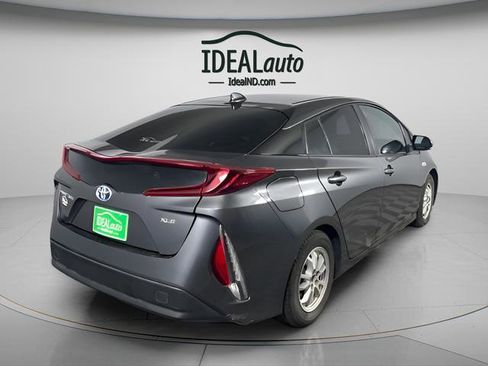 Used 2021 Toyota Prius Prime XLE w/ Carpet Mat Package (TMS) image 5