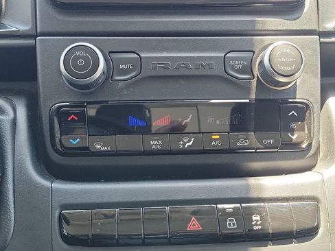 Used 2023 RAM ProMaster 2500 FWD image 20