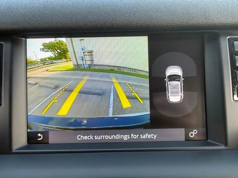 Used 2017 Land Rover Discovery Sport HSE Luxury AWD/4WD image 12