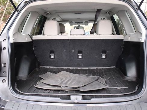 Used 2018 Subaru Forester 2.5i Premium image 6