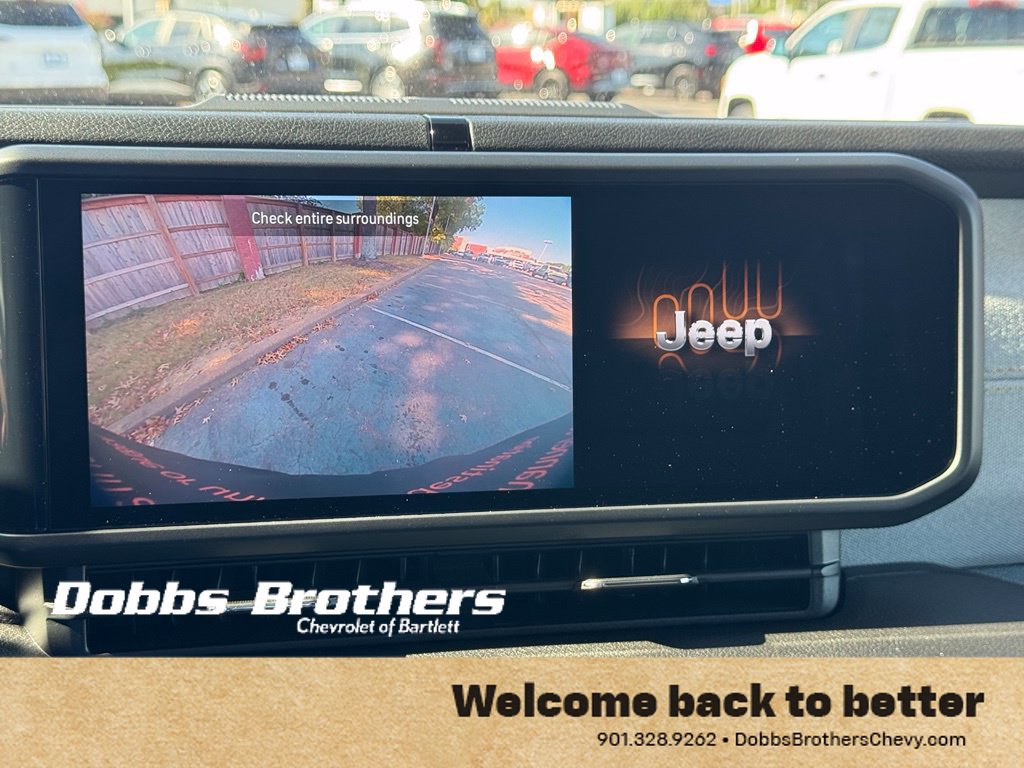 Used 2025 Jeep Wrangler Unlimited Sport AWD/4WD image 31