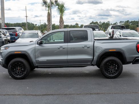 New 2026 GMC Canyon Elevation w/ Convenience Package image 6