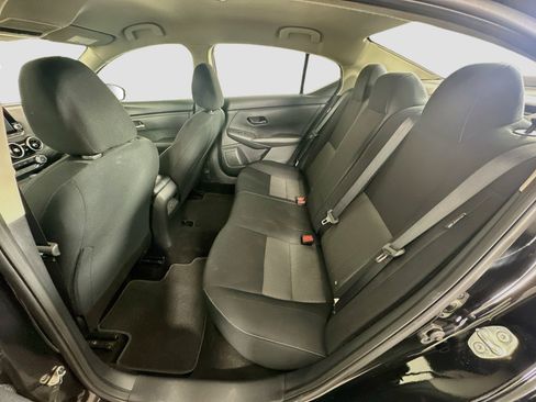 Used 2024 Nissan Sentra SV FWD image 25