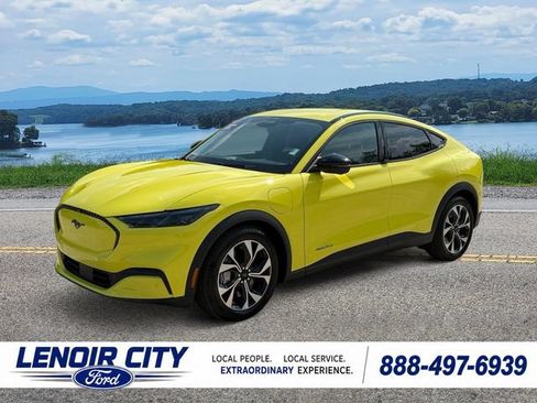 Used 2025 Ford Mustang Mach-E Select w/ Comfort Package Lite AWD/4WD image 7