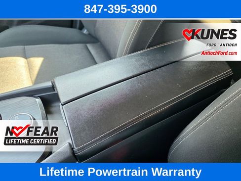 Used 2025 Nissan Rogue SV image 50