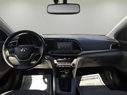 Used 2018 Hyundai Elantra Value Edition FWD image 28