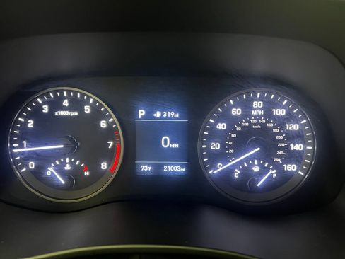 Used 2020 Hyundai Tucson Sport FWD image 16