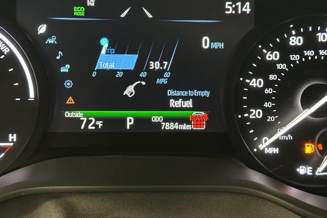Certified 2026 Toyota Sienna XLE FWD image 30