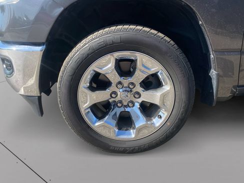 Used 2022 RAM 1500 Big Horn AWD/4WD image 25
