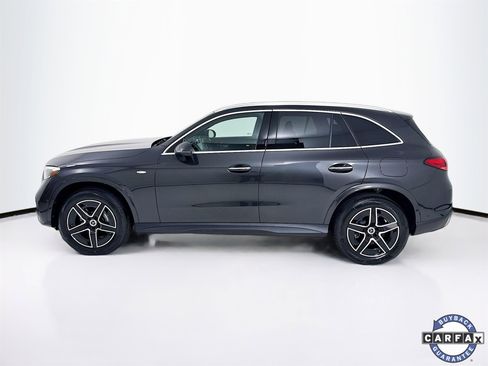 Used 2025 Mercedes-Benz GLC 350e 4MATIC image 5